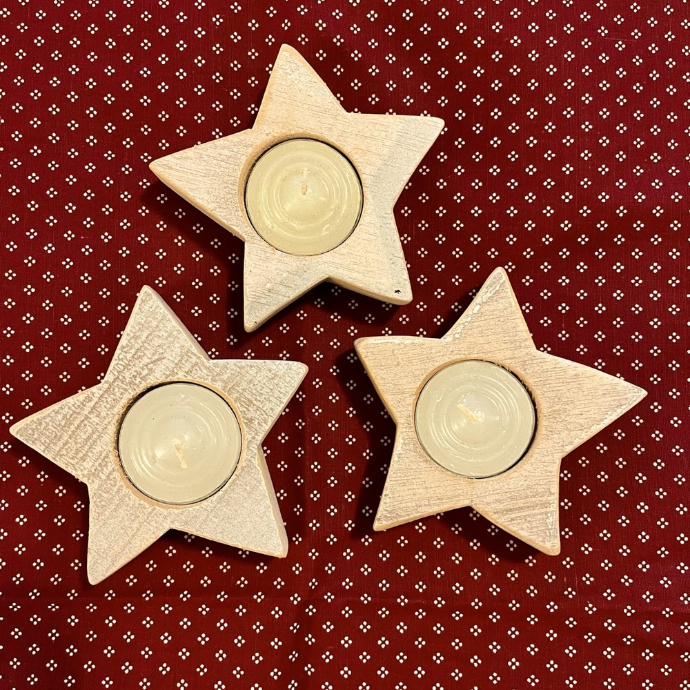 3/$10 Set of 3 wooden star votive holders with candles